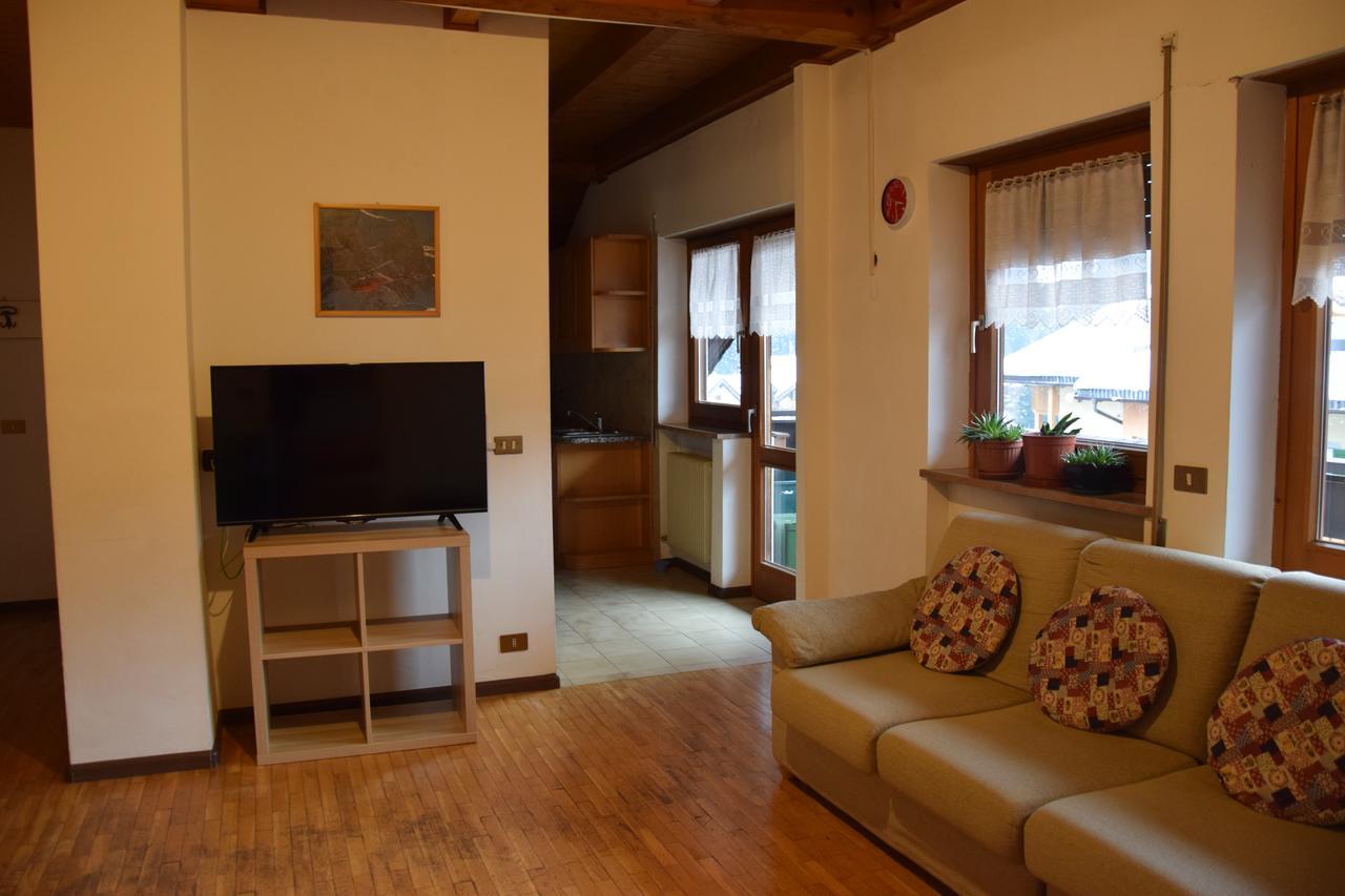 Apartamento La Casa Duron Campitello di Fassa Exterior foto